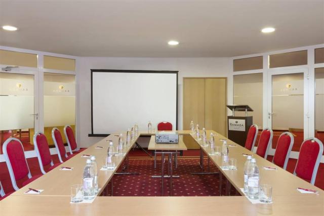 Ramada Hotel & Suites
