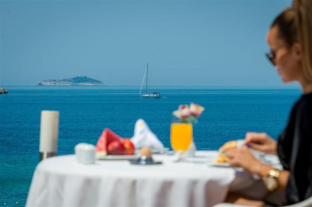 Restaurace