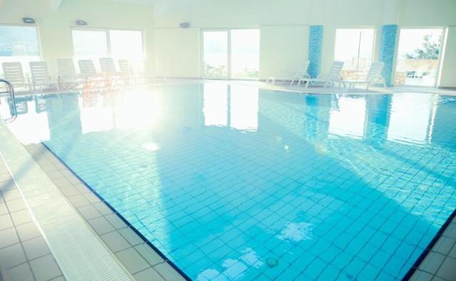 Vnitřní bazén hotelu Pagus