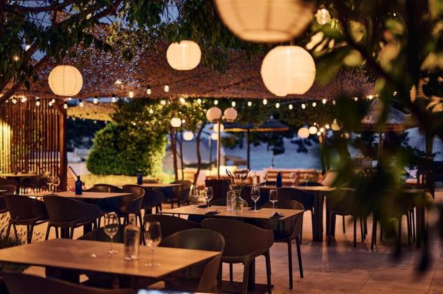 A la carte restaurace