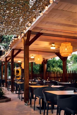 A la carte restaurace