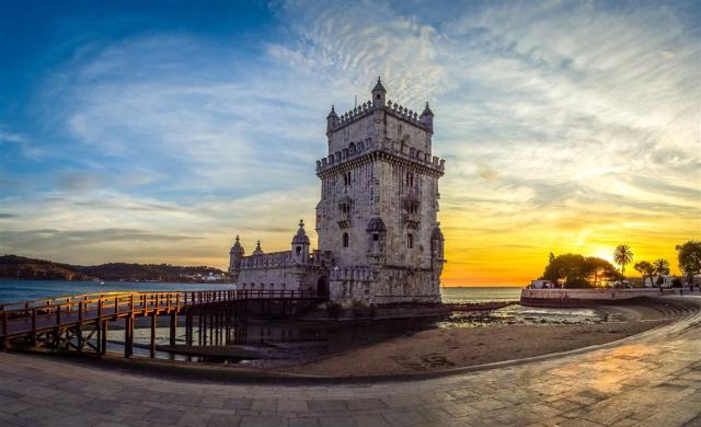 belem-tower-2809818_1920.jpg