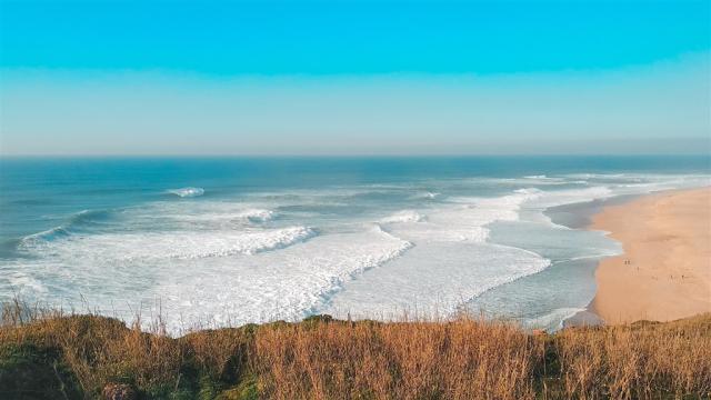 nazare-5240698_1920.jpg