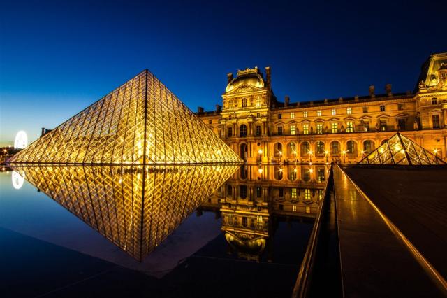 Louvre-paris.jpg