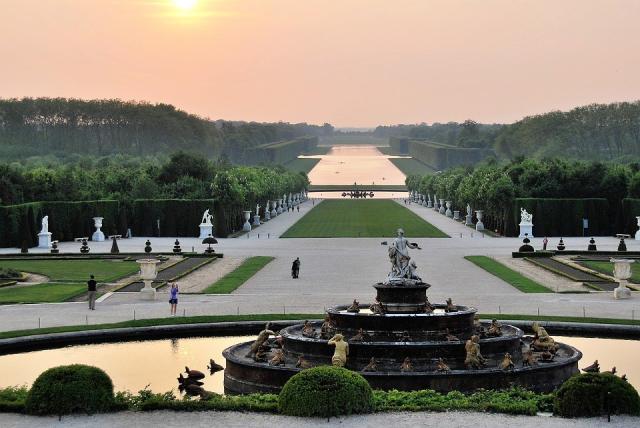 versailles-4074418_960_720.jpg