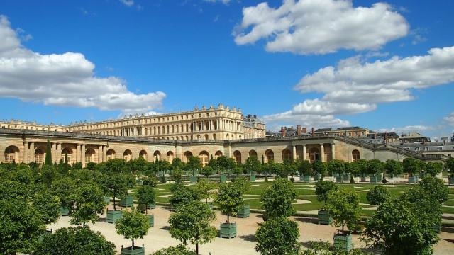 versailles-880354_960_720.jpg