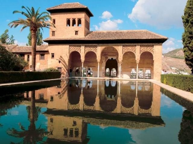 Alhambra04.jpg
