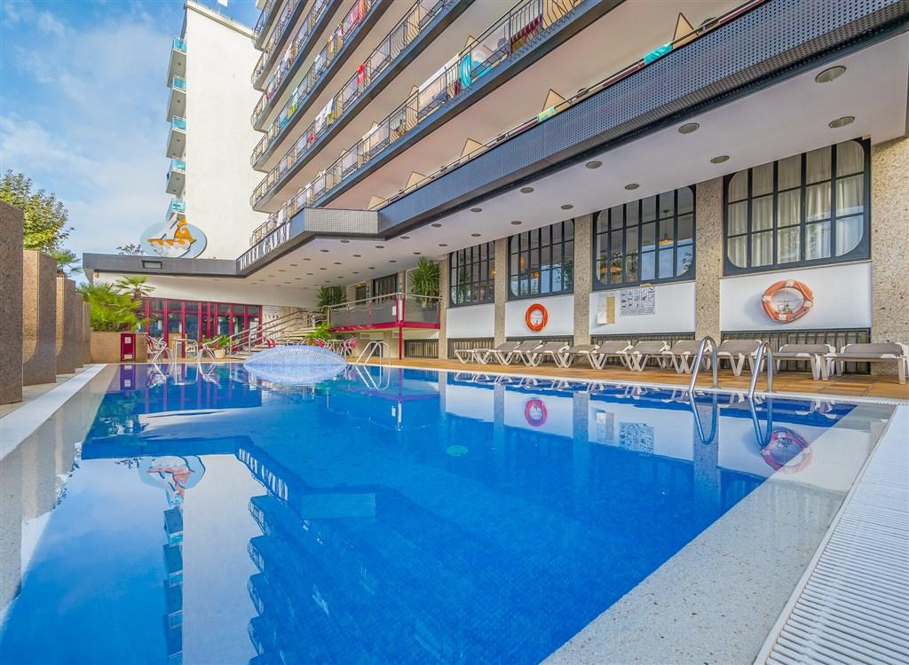 4_1_Pool.jpg