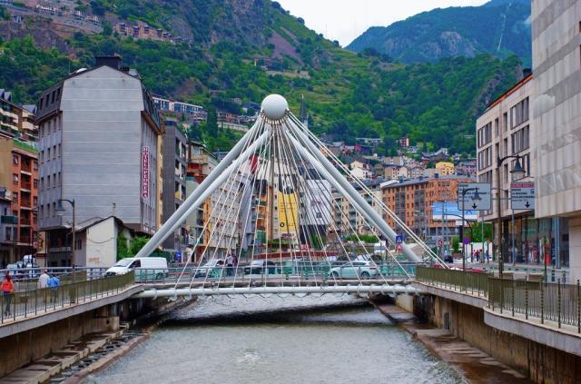 Andorra-la-Vella_05.jpg