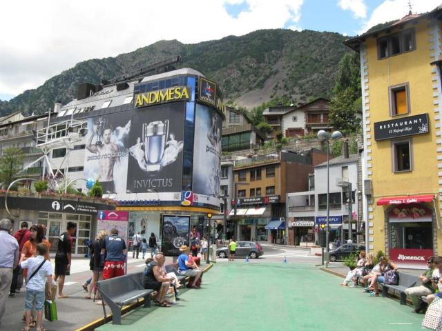 Andorra-la-Vella_04.jpg