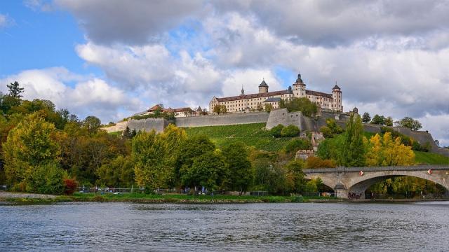 Wurzburg hrad.jpg