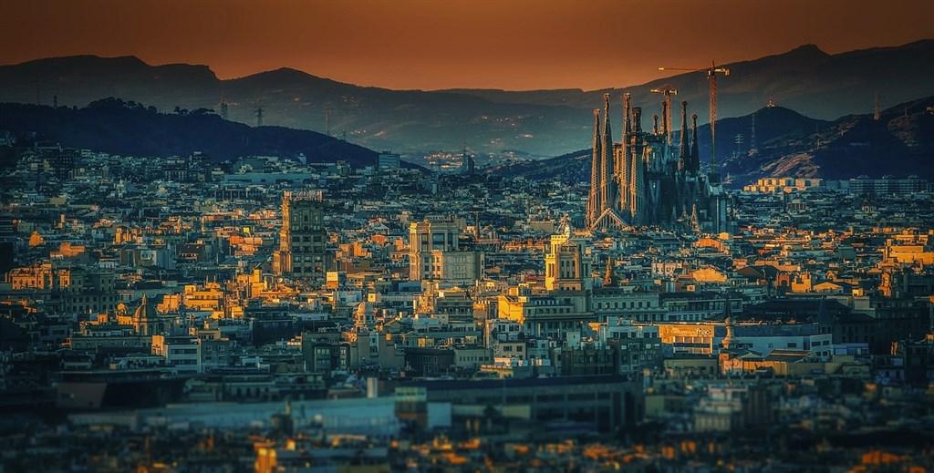 2025 barcelona-mesto.jpg