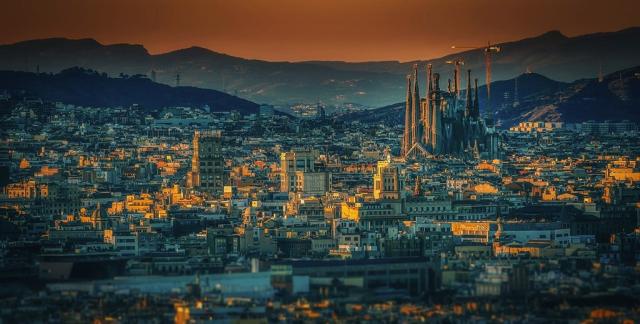 2025 barcelona-mesto.jpg