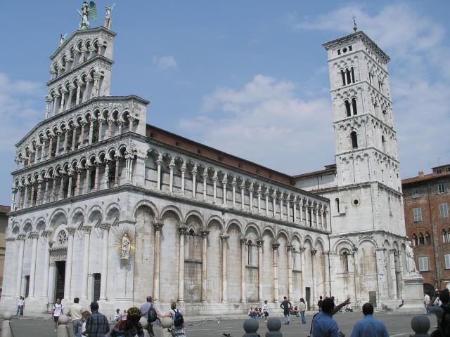 Lucca-01
