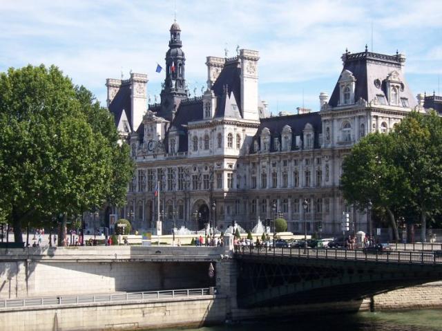 hotel - de - ville