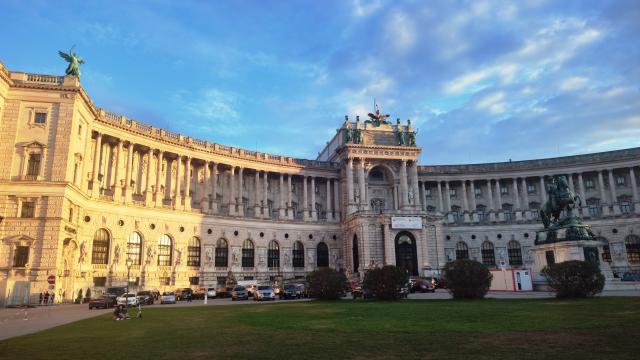 Vídeň Hofburg 01