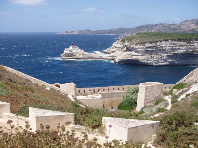 Bonifacio-30