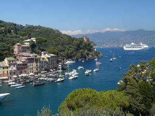 Ligurská riviéra, Cinque Terre a Apuánské Alpy
