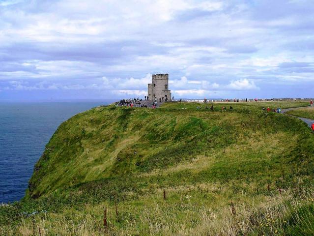 Cliffs of Moher 02