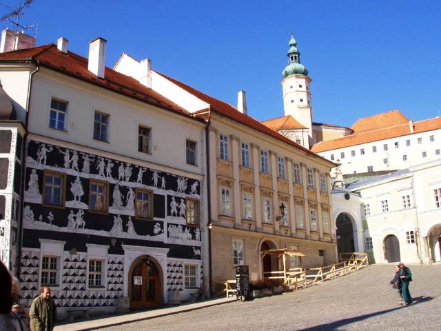 Mikulov namesti