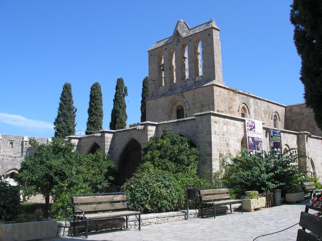 Bellapais-02