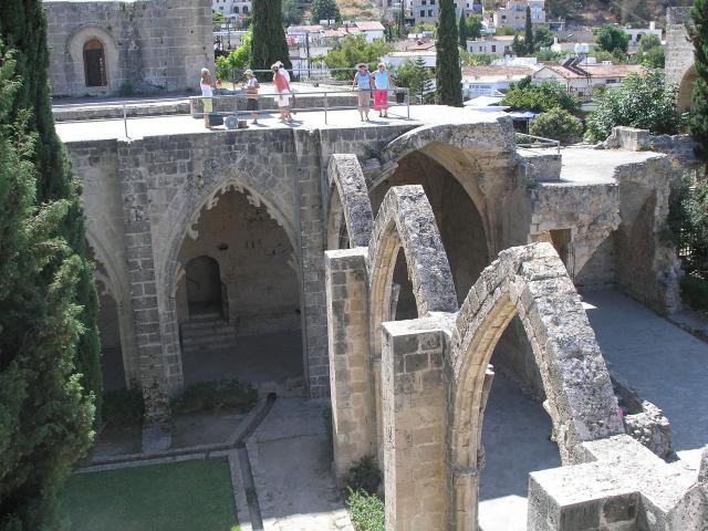 Bellapais-09