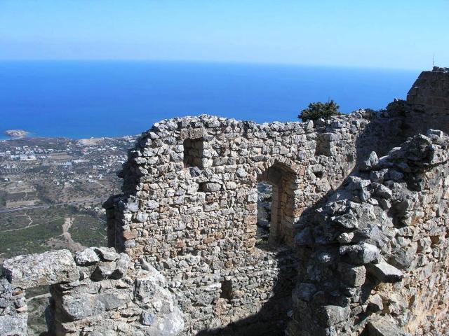 Kypr Sv. Hilarion 04