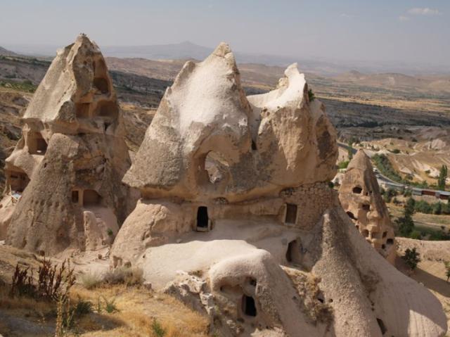 Uchisar 3