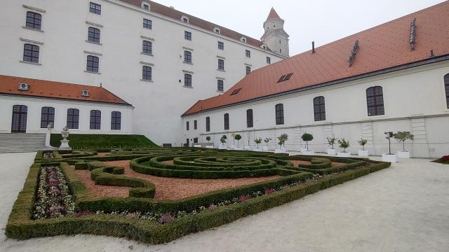 Bratislava 01