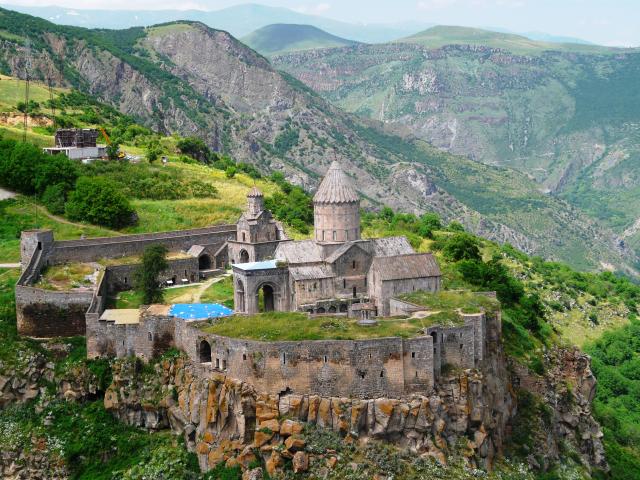Tatev klášter celek