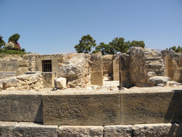 Faistos-05