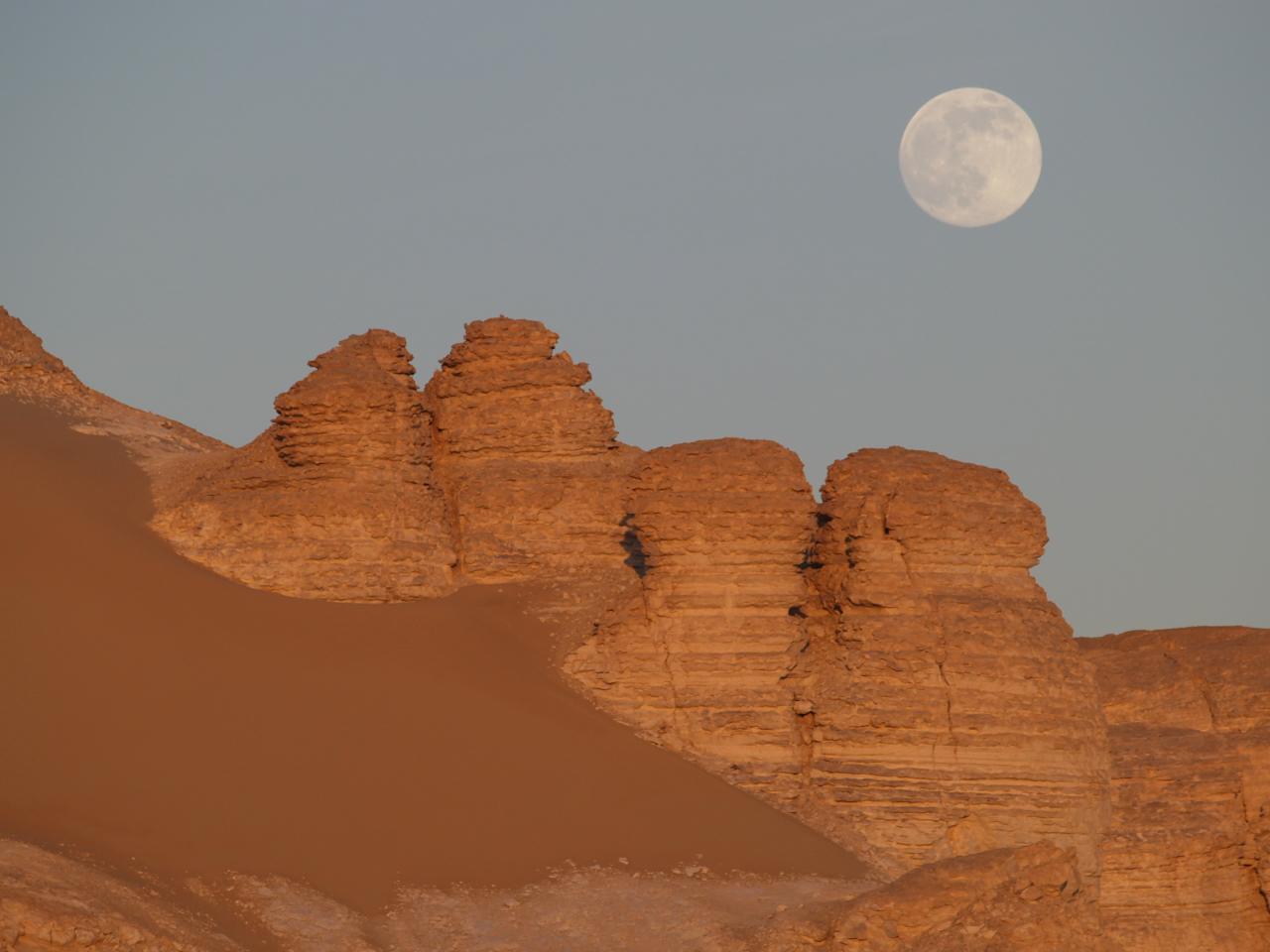 Dachla mountains 04