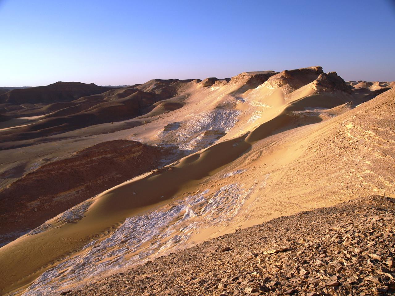 Dachla mountains 02