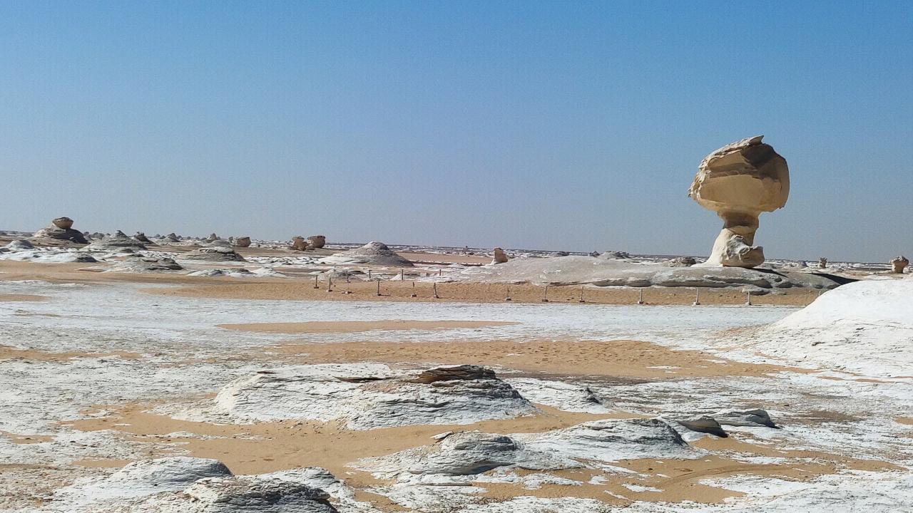White Desert Bílá poušť 01