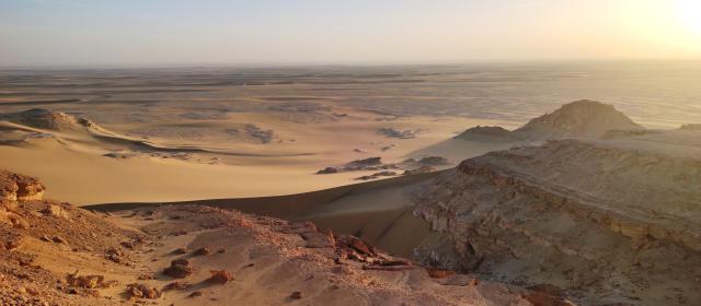 Dachla Mountains 01