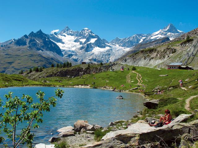 Svycarsko_Wallis