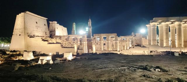 Luxor 01