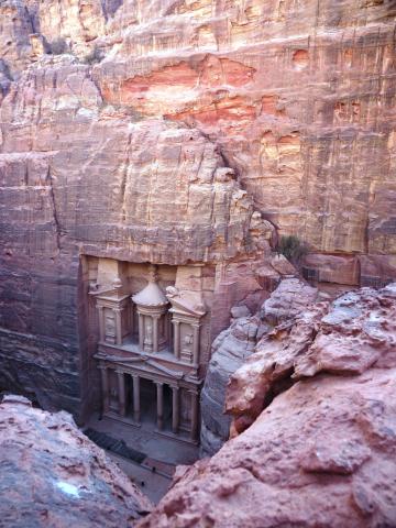 Petra 13