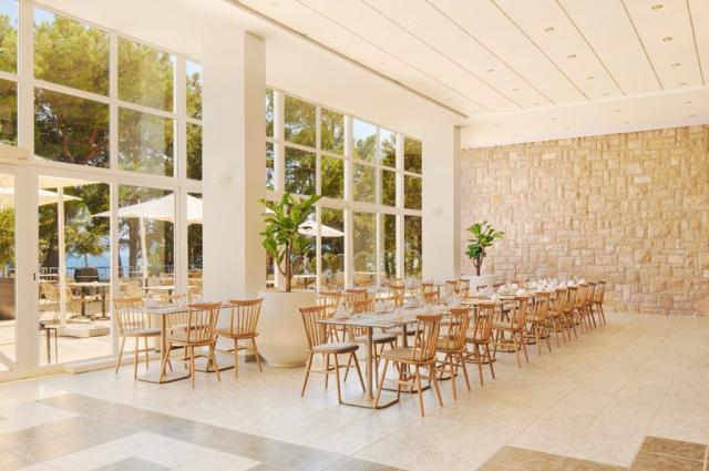 Borak Bluesun hotel - Bol (ostrov Brač) -  - Chorvatsko