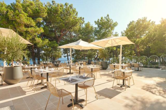 Borak Bluesun hotel - Bol (ostrov Brač) -  - Chorvatsko