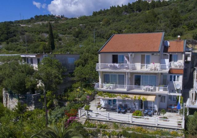 Radojka apartmány v Čaklje - Podgora -  - Chorvatsko
