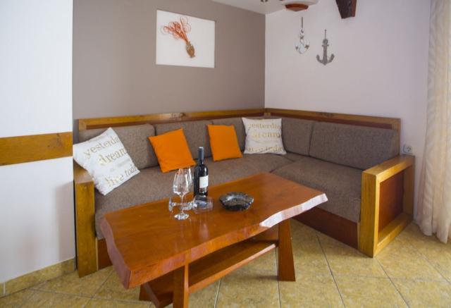 Radojka apartmány v Čaklje - APT Mate-Plavi - Podgora -  - Chor