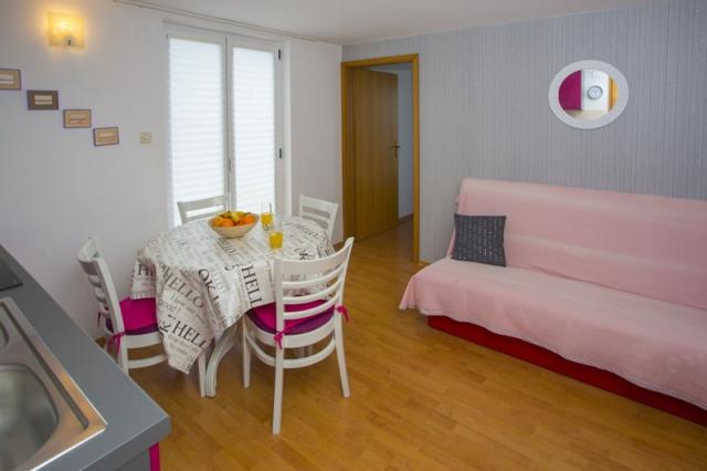 Radojka apartmány v Čaklje - APT Zlatni - Podgora -  - Chorvats