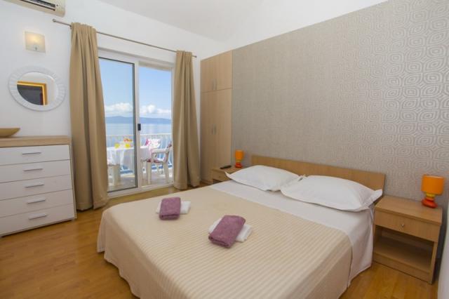 Radojka apartmány v Čaklje - APT Zlatni - Podgora -  - Chorvats