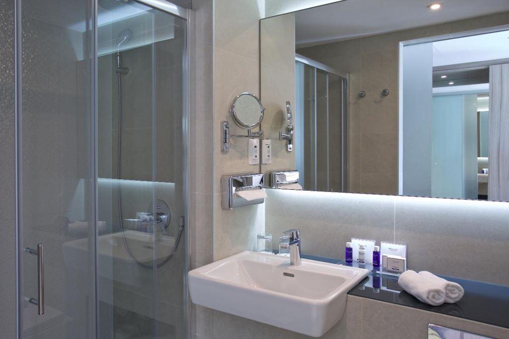 Park Plaza Arena hotel - pokoj Standard, mořská strana - Pula -