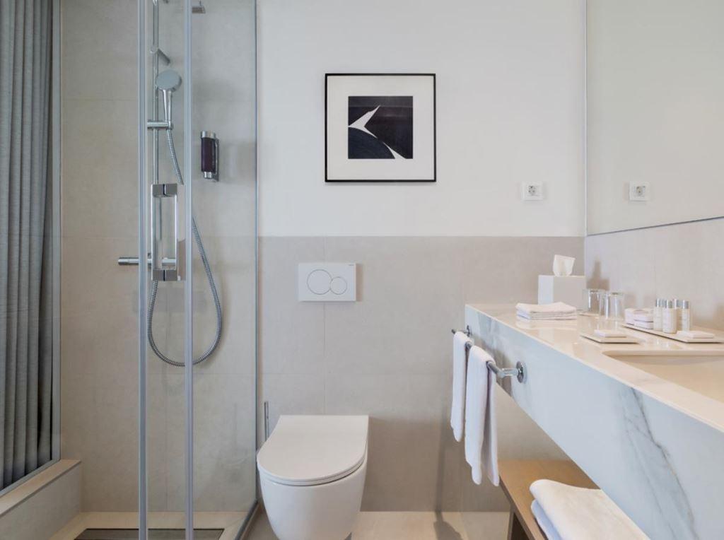 Maestral Bluesun hotel - pokoj Standard BM - Brela - - Chorvat