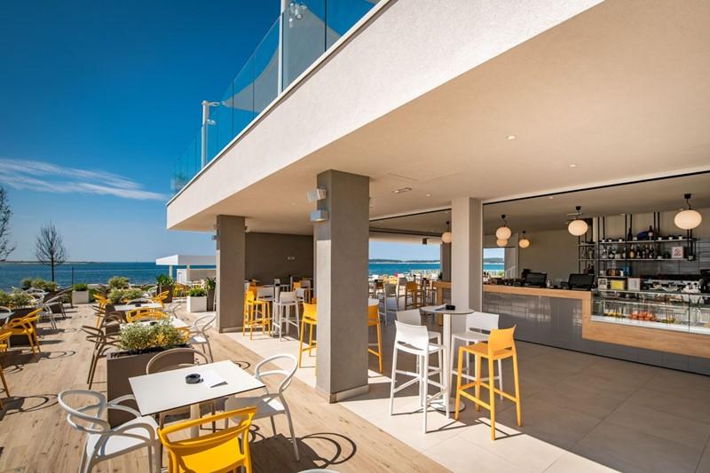 Kažela apartmány - Restaurant Captins bar - Medulin - - Chorva