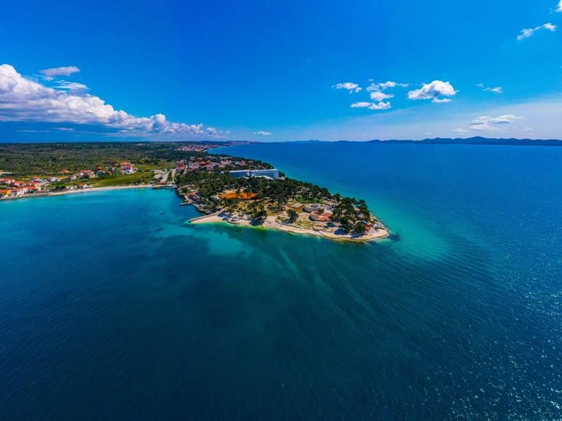 Pinija hotel - Petrčane - - Chorvatsko
