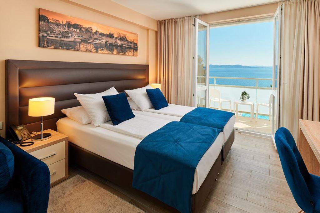 Pinija hotel - pokoj Premium Family BPM - Petrčane - - Chorvat