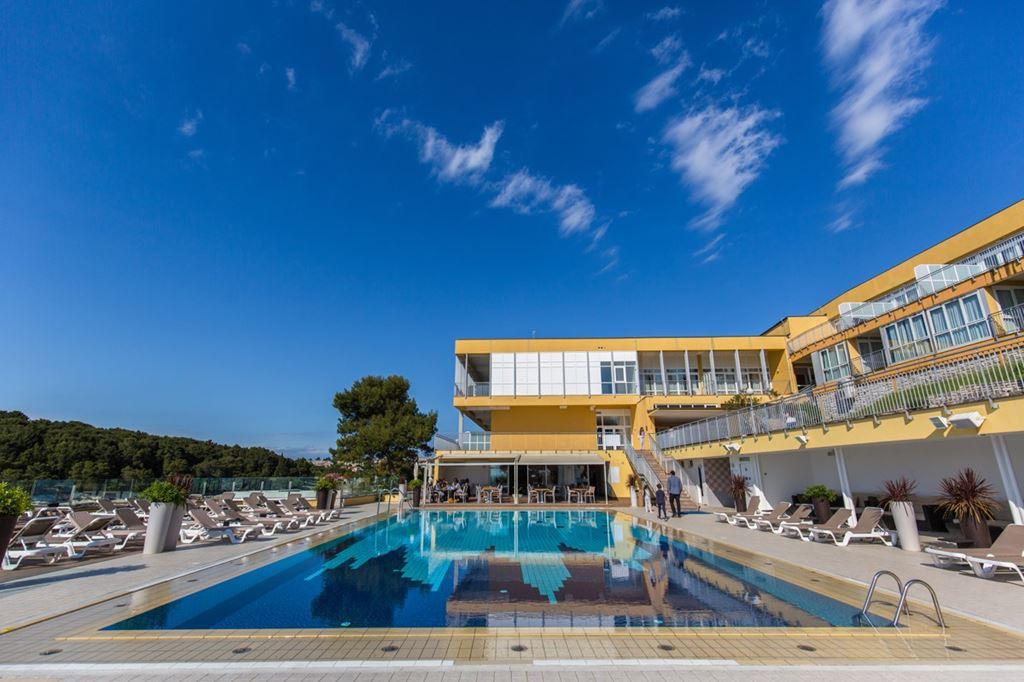 Splendid Resort apartmány - bazén - Pula - Zlatne Stijene - -